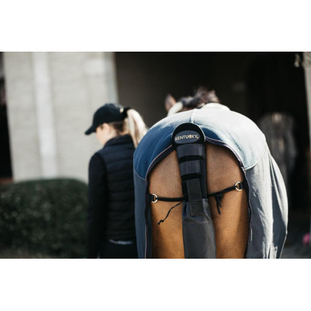 Protector de cola y bolsa Kentucky