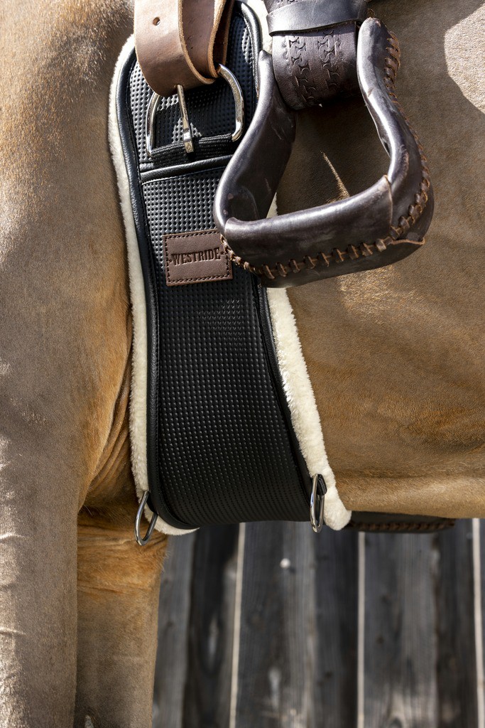 Cincha de piel de oveja sintética Westride Negro