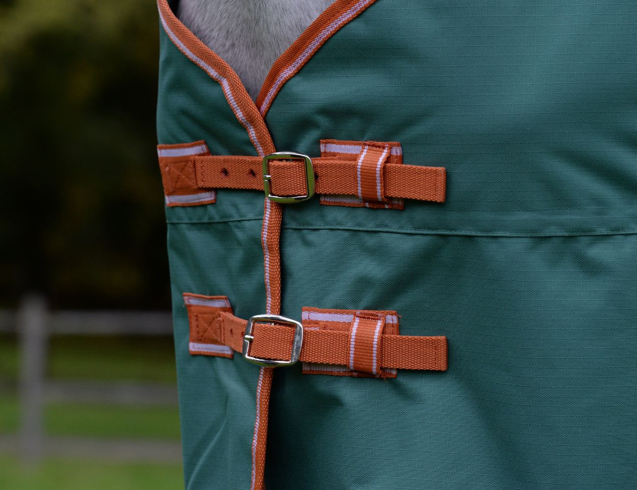 Cubierta de exterior 200g Weatherbeeta ComFiTec Tyro Verde / naranja quemado / blanco Cubierta de exterior 200g Weatherbeeta ComFiTec Tyro Verde / naranja quemado / blanco