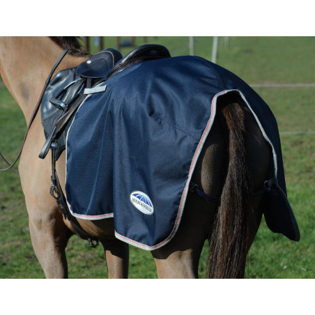 Manta trasera cuadrada Weatherbeeta forrada de polar Esencial