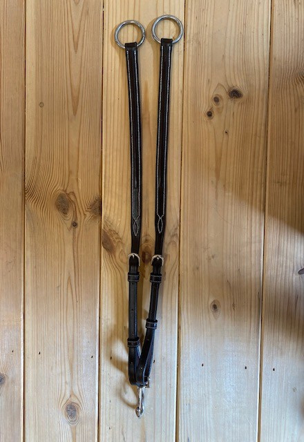 Martingala de Collar Jump'In Monday y Tuesday Negro Martingala de Collar Jump'In Monday y Tuesday Negro