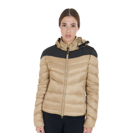 Chaqueta acolchada para mujer corte slim con capucha desmontable Equestro