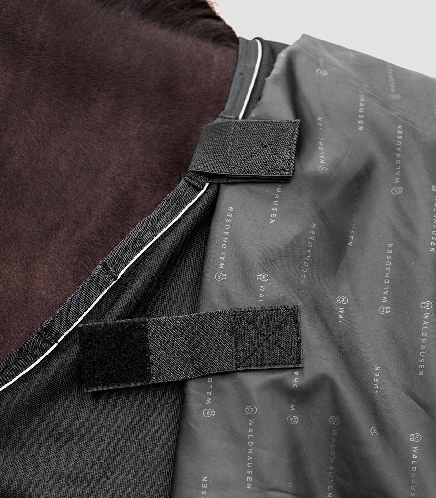 Manta de exterior Waldhausen Scandic 300 g Negro