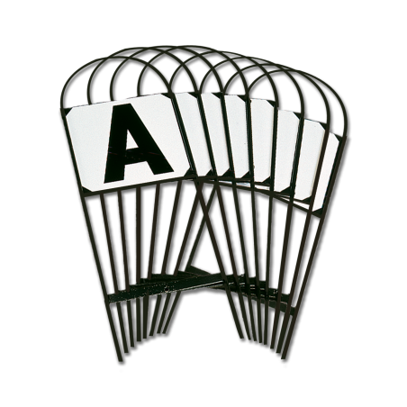 Letras Waldhausen para pista sobre soporte metálico para clavar 20 x 40 m