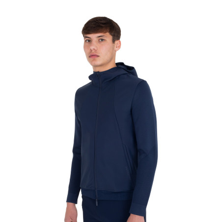 Sudadera técnica de hombre con capucha e insertos de micromalla