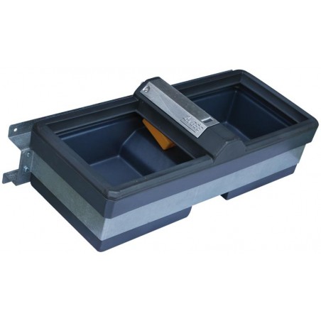 Bebedero doble Polybac 72M con borde interior y soporte de montaje La Gée