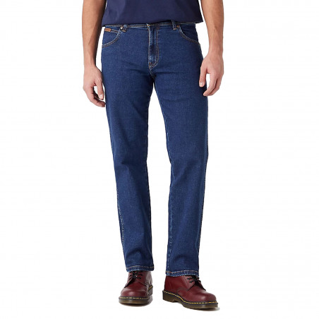 Vaquero hombre Wrangler Texas stretch oscuro