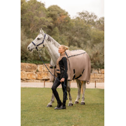 Cubre-moscas Combo B Vertigo con cubrecuello desmontable y protección UV Galleta de jengibre Beige Cubre-moscas Combo B Vertigo con cubrecuello desmontable y protección UV Galleta de jengibre Beige