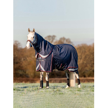 Cobertura de exterior LeMieux Kudos 200 g Azul marino modelo antiguo Cobertura de exterior LeMieux Kudos 200 g Azul marino modelo antiguo