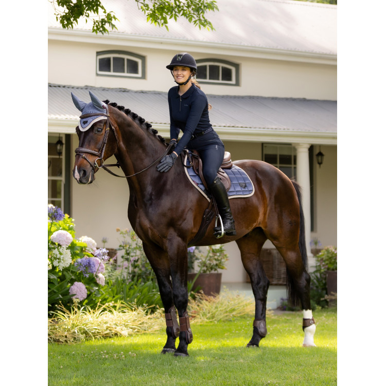Mantilla LeMieux Loire Classic Close Contact Square Mantilla LeMieux Loire Classic Close Contact Square