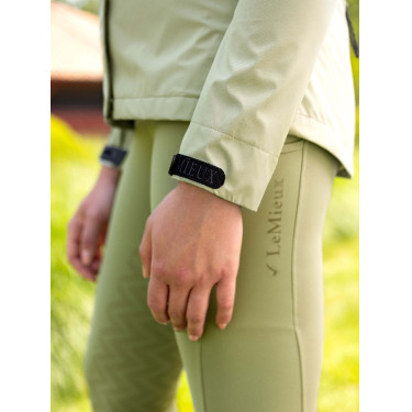Chaqueta impermeable corta LeMieux Isla Chaqueta impermeable corta LeMieux Isla