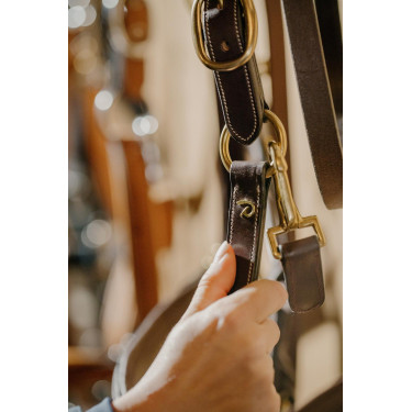 Cabezada de Cuero D Collection by Dy'on Marrón Cabezada de Cuero D Collection by Dy'on Marrón