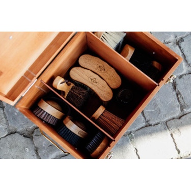 Caja de limpieza Grooming Deluxe by Kentucky Marrón