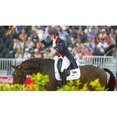 Mantilla LeMieux doma square - algodon Blanco