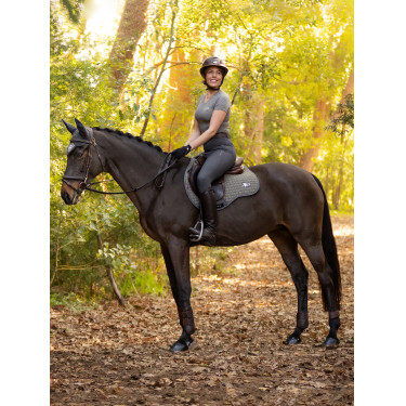 Mantilla LeMieux Earth GP Square Mantilla LeMieux Earth GP Square