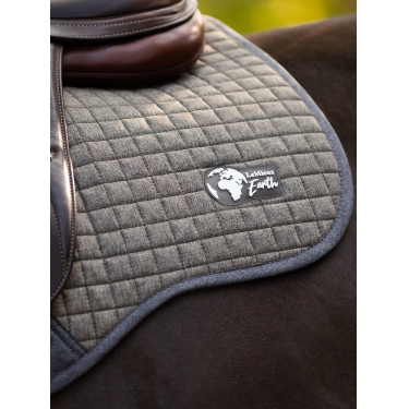 Mantilla LeMieux Earth GP Square Mantilla LeMieux Earth GP Square
