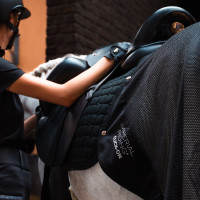 Almohadilla de montar Imperial Riding Multiride DR Marino Azul marino