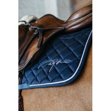 Alfombra Skin Friendly Jumping Dy'on Marino Azul marino Alfombra Skin Friendly Jumping Dy'on Marino Azul marino