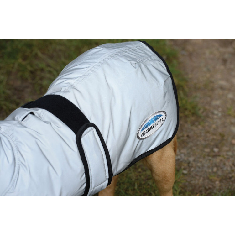 Cobertura para perro 220g Weatherbeeta reflectante Cobertura para perro 220g Weatherbeeta reflectante