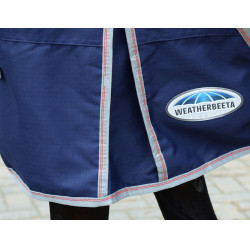 Cobertura 220g Weatherbeeta con cuello ComFiTec Essential Cobertura 220g Weatherbeeta con cuello ComFiTec Essential