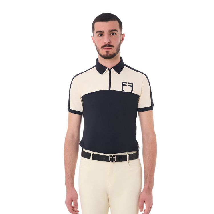 Polo de entrenamiento bicolor ajustado de manga corta con cremallera para hombre Equestro Polo de entrenamiento bicolor ajustado de manga corta con cremallera para hombre Equestro