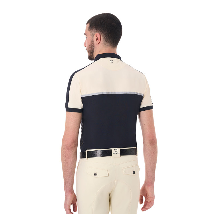 Polo de entrenamiento bicolor ajustado de manga corta con cremallera para hombre Equestro Polo de entrenamiento bicolor ajustado de manga corta con cremallera para hombre Equestro