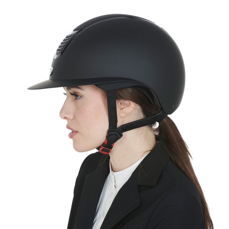 Casco ultraligero de plástico mate resistente con amplia visera (3 acolchados) Eclipse Equestro Casco ultraligero de plástico mate resistente con amplia visera (3 acolchados) Eclipse Equestro
