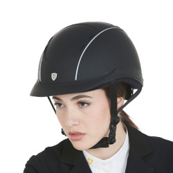 Casco Phantom con logotipo frontal e inserciones de cuero Equestro Casco Phantom con logotipo frontal e inserciones de cuero Equestro