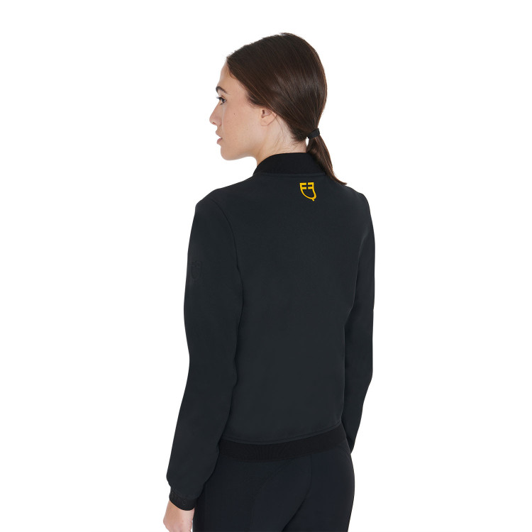 Chaqueta de mujer en tejido técnico Equestro Chaqueta de mujer en tejido técnico Equestro