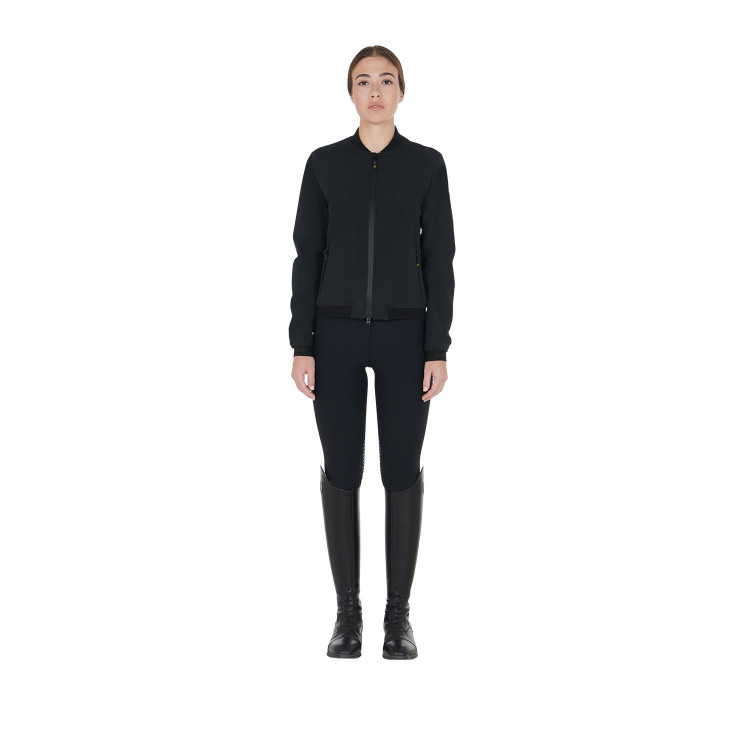 Chaqueta de mujer en tejido técnico Equestro Chaqueta de mujer en tejido técnico Equestro