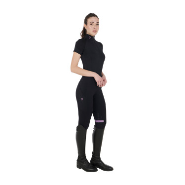 Capa base ajustada de manga corta para mujer en tejido técnico Equestro Negro / lila Capa base ajustada de manga corta para mujer en tejido técnico Equestro Negro / lila