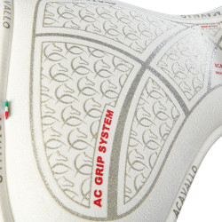 Salvacruz Acavallo grip y espuma viscoelástica Close Contact Salvacruz Acavallo grip y espuma viscoelástica Close Contact