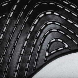 Alfombra de salto Numnah con agarre de gel en ambos lados y ribete completo de borreguillo Acavallo Blanco / negro