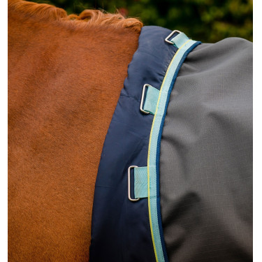 Manta Horseware Amigo Hero Ripstop Turnout forrada con polar 50g Manta Horseware Amigo Hero Ripstop Turnout forrada con polar 50g