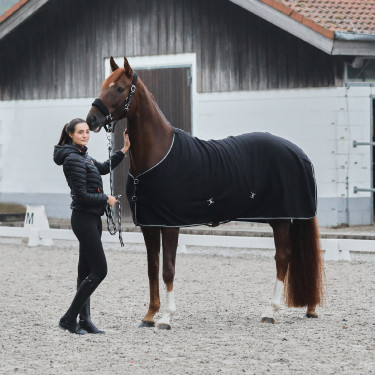 Cabezada de Cuadra con Polar Kiel Horze Negro Cabezada de Cuadra con Polar Kiel Horze Negro