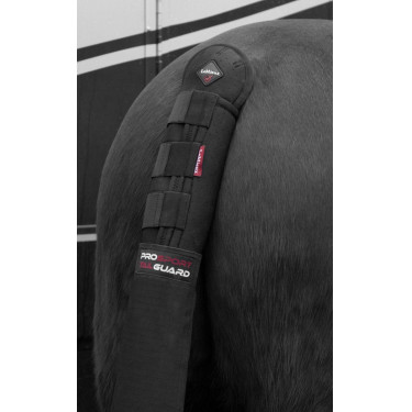 Protector de cola LeMieux ProSport Tail Guard con bolsa Protector de cola LeMieux ProSport Tail Guard con bolsa