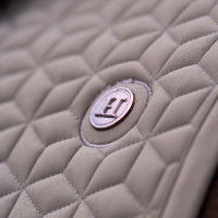 Manta de doma HV Polo Essential Piedra Gris Manta de doma HV Polo Essential Piedra Gris