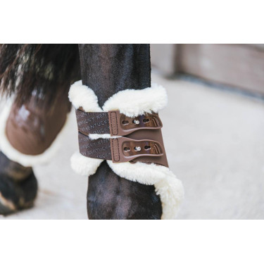 Protector de menudillo elástico con borreguillo vegano Kentucky Castaño Marrón