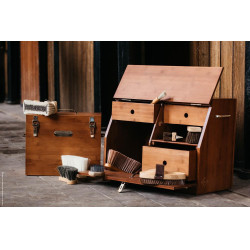 Set caja de limpieza Show Grooming Deluxe by Kentucky Marrón