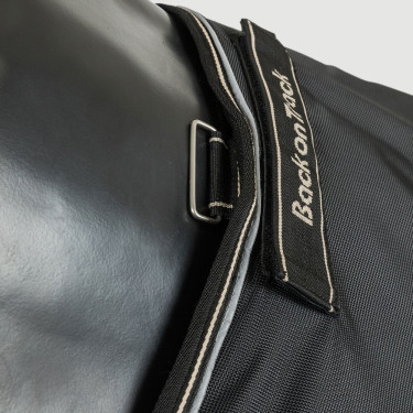 Manta Back on Track Obsidian con cuello Manta Back on Track Obsidian con cuello
