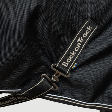 Manta Back on Track Obsidian con cuello Manta Back on Track Obsidian con cuello