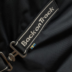 Manta Back on Track Obsidian con cuello Manta Back on Track Obsidian con cuello
