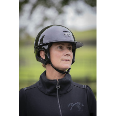 Casco PENELOPE visera larga Casco PENELOPE visera larga