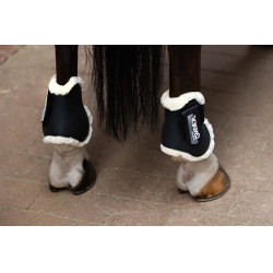 Protectores traseros Eskadron con borreguillo sintético Compact Negro