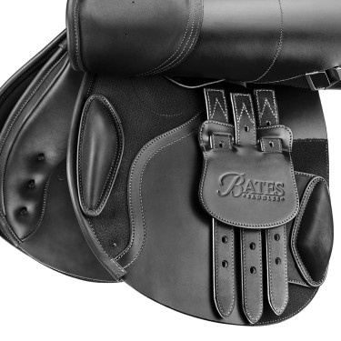 Selle Bates Caprilli Close Contact+ avec quartier avancé Negro Selle Bates Caprilli Close Contact+ avec quartier avancé Negro