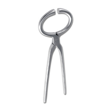 Tricoise Waldhausen para examinar los cascos Gris