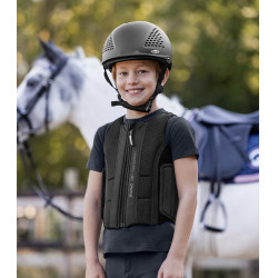Protección dorsal Swing P24 Pro infantil Negro Protección dorsal Swing P24 Pro infantil Negro