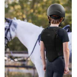 Protección dorsal Swing P24 Pro infantil Negro Protección dorsal Swing P24 Pro infantil Negro