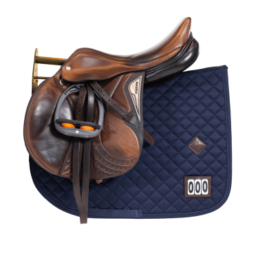 Soporte para montura de metal con soporte para mantilla Grooming Deluxe by Kentucky Oro Soporte para montura de metal con soporte para mantilla Grooming Deluxe by Kentucky Oro