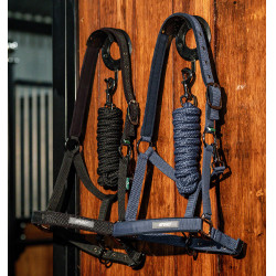 Cabezada y ramal Amigo Horseware Marino Azul marino